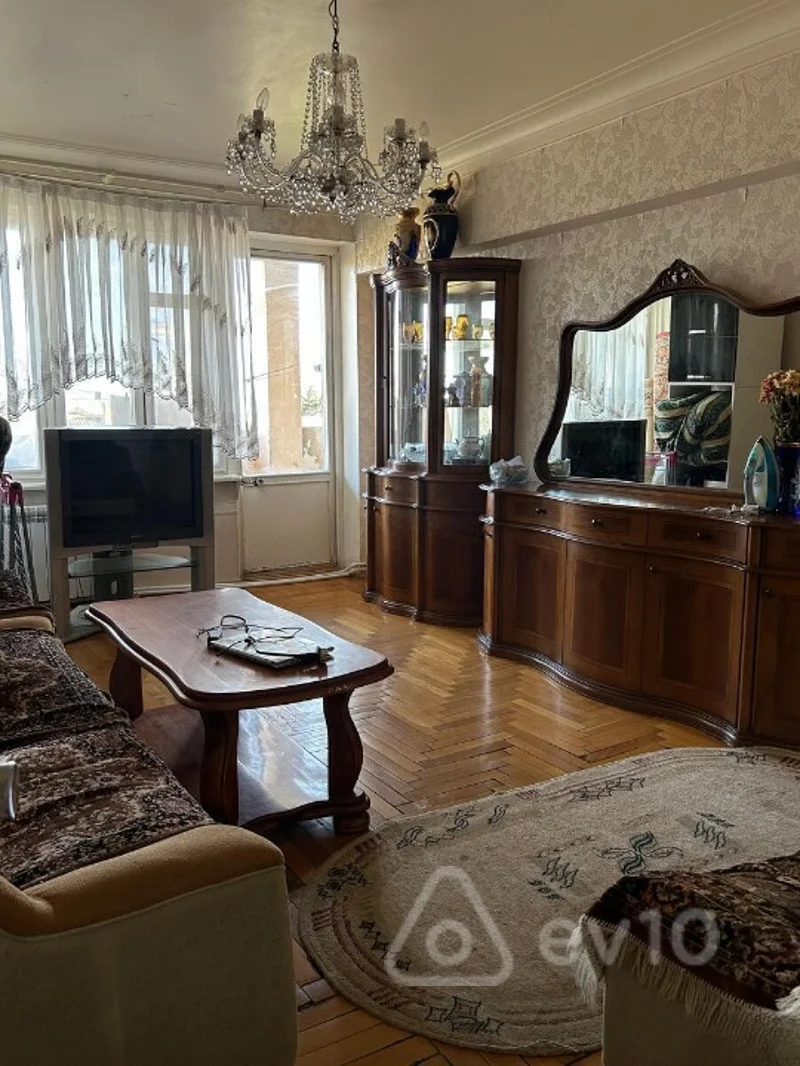 4 otaqlı mənzil, 100 m², Qulu Quliyev küçəsi — Bakı