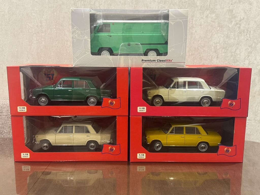 Fiat, 1966 il, 1:18, Dəmir — Modellar, Bakı (2)