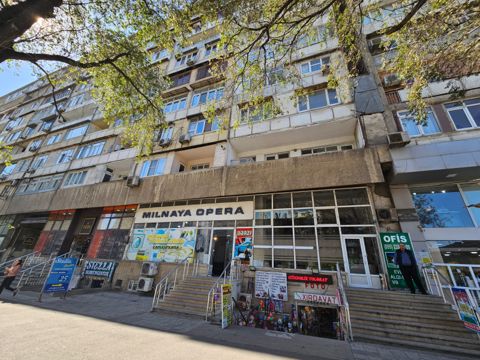 Satış: 2 otaqlı Köhnə tikili, 70 m², Yasamal rayonu — Bakı