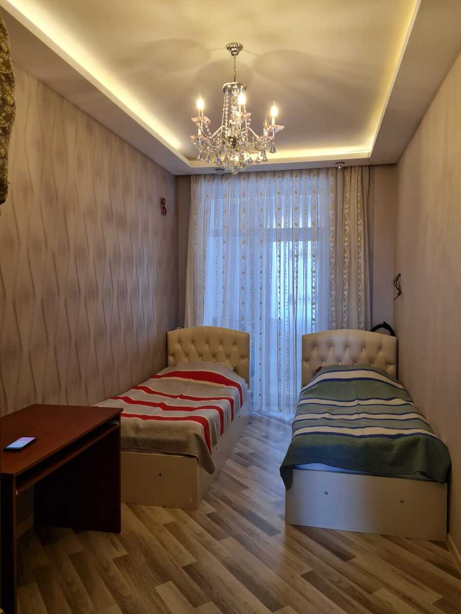 İcarəyə verilir 3 otaqlı köhnə tikili 90 m² — Mənzil, Bakı (7)