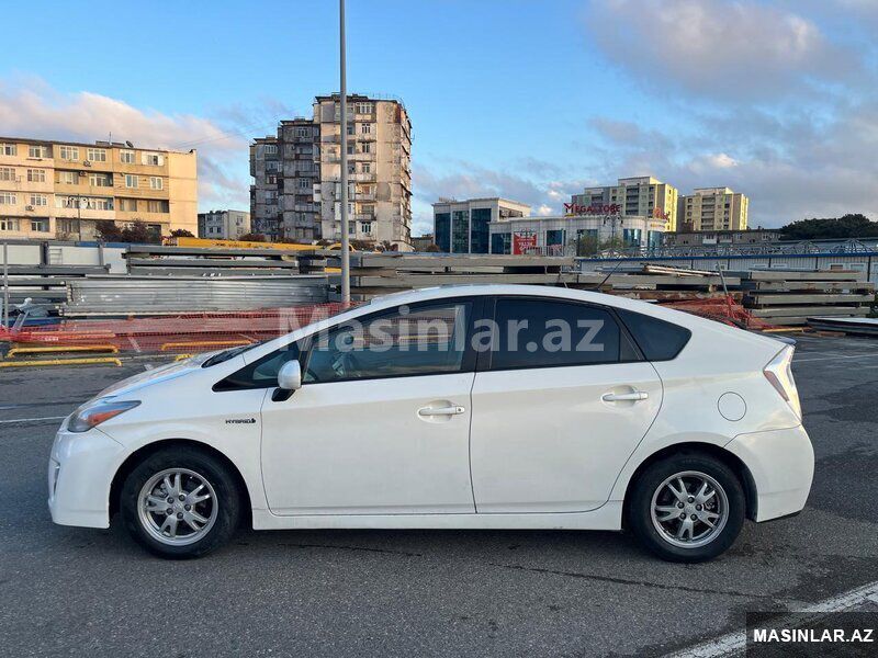 Toyota Prius, 2010 il — Avtomobillər, Bakı (4)