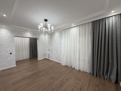 Satılır 2 otaqlı köhnə tikili 60 m² — Bakı
