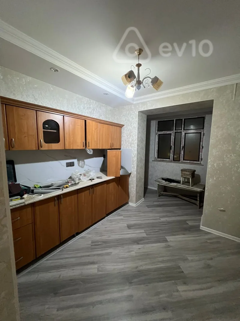 3 otaqlı mənzil, 80 m², Qaraçuxur qəsəbəsi — kirayə — Bakı
