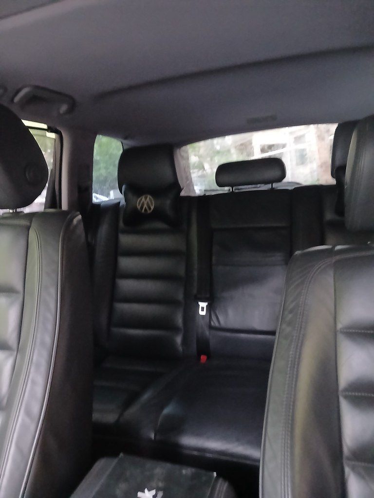 Volkswagen Touareg, 4.2 L, 2006 il, 181 000 km 90-GS-750 — Avtomobillər, Bakı (9)