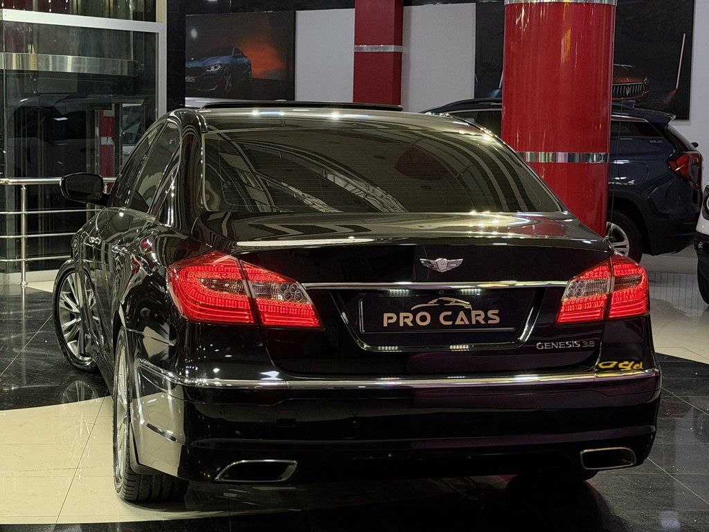 Hyundai Genesis, 3.8 L, 2012 il, 180 000 km — Avtomobillər, Bakı (8)