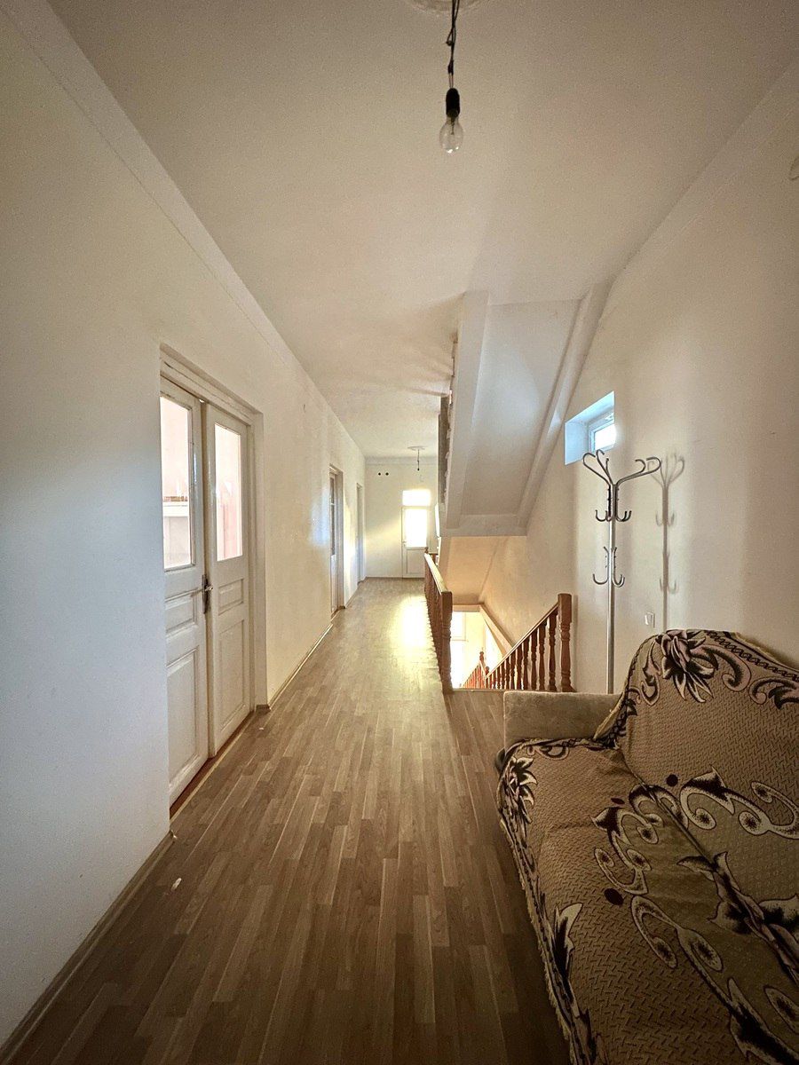Satılır 12 otaqlı həyət evi/bağ evi 300 m² — Ev, villa, Bakı (12)