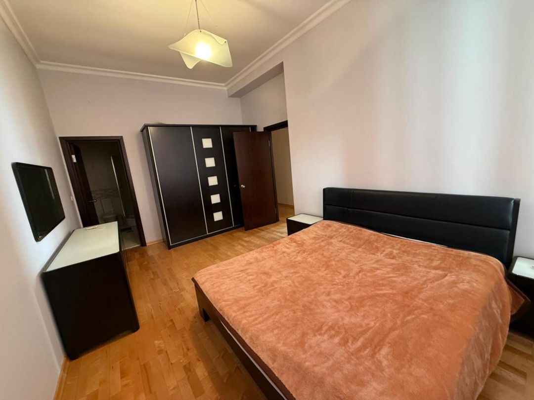 İcarəyə verilir 4 otaqlı yeni tikili 140 m² — Mənzil, Bakı (6)