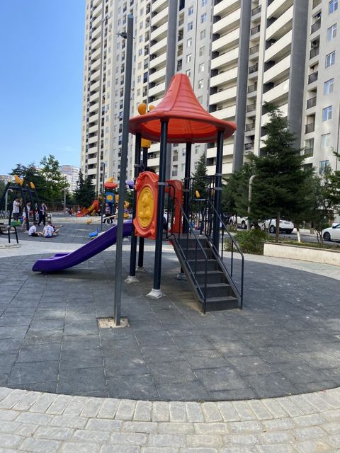 Satılır 3 otaqlı yeni tikili 128 m² — Bakı