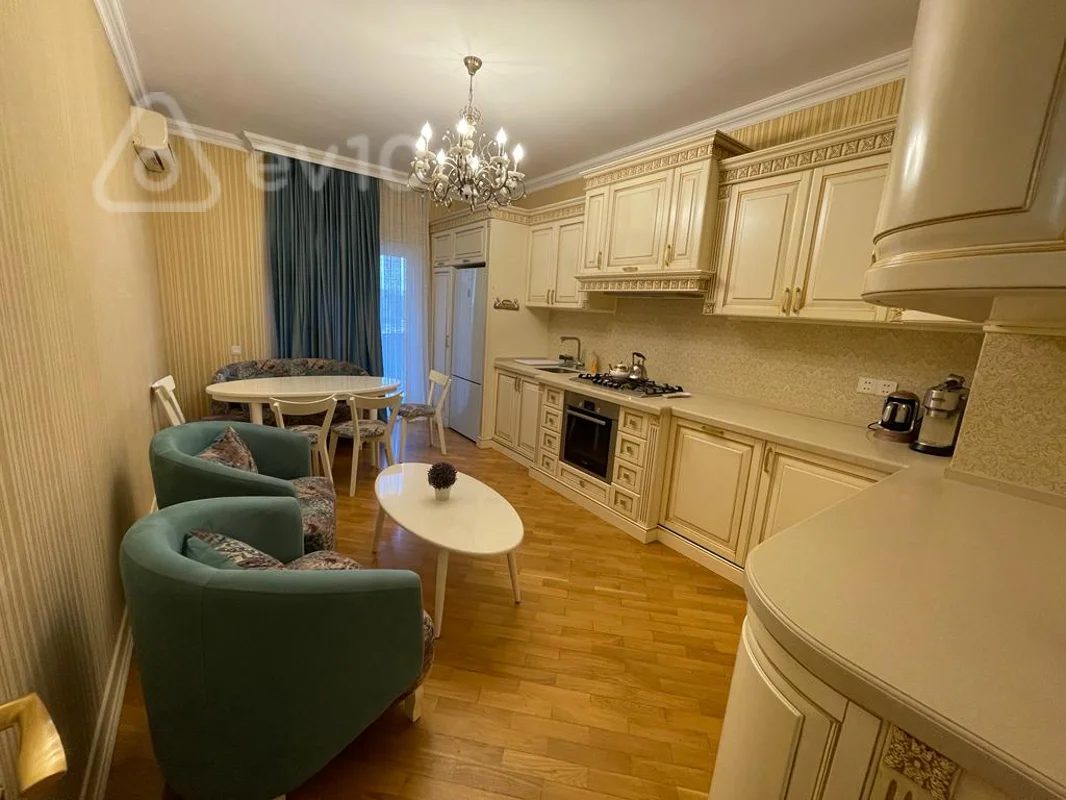 3 otaqlı mənzil, 135 m², Şah İsmayıl Xətai m — kirayə — Mənzil, Bakı (11)