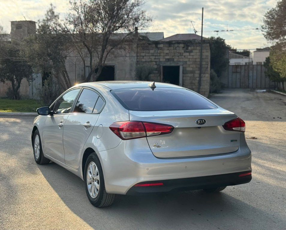 Kia K3, 1.6 L, 2016 il, 160 000 km — Avtomobillər, Bakı (5)
