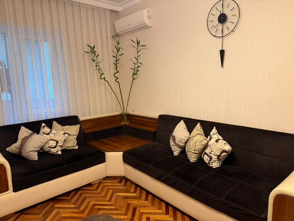 Künc divan, İşlənmiş — Divanlər, Bakı (2)