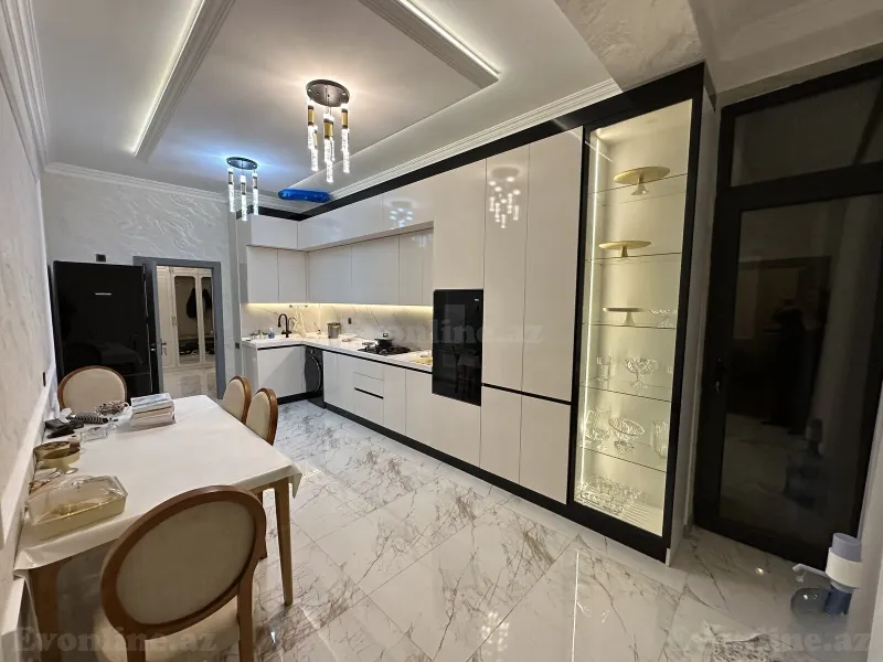 Satılır 4 otaqlı Mənzil Yeni tikili 140 m² Bakı, Xətai r — Mənzil, Bakı (4)