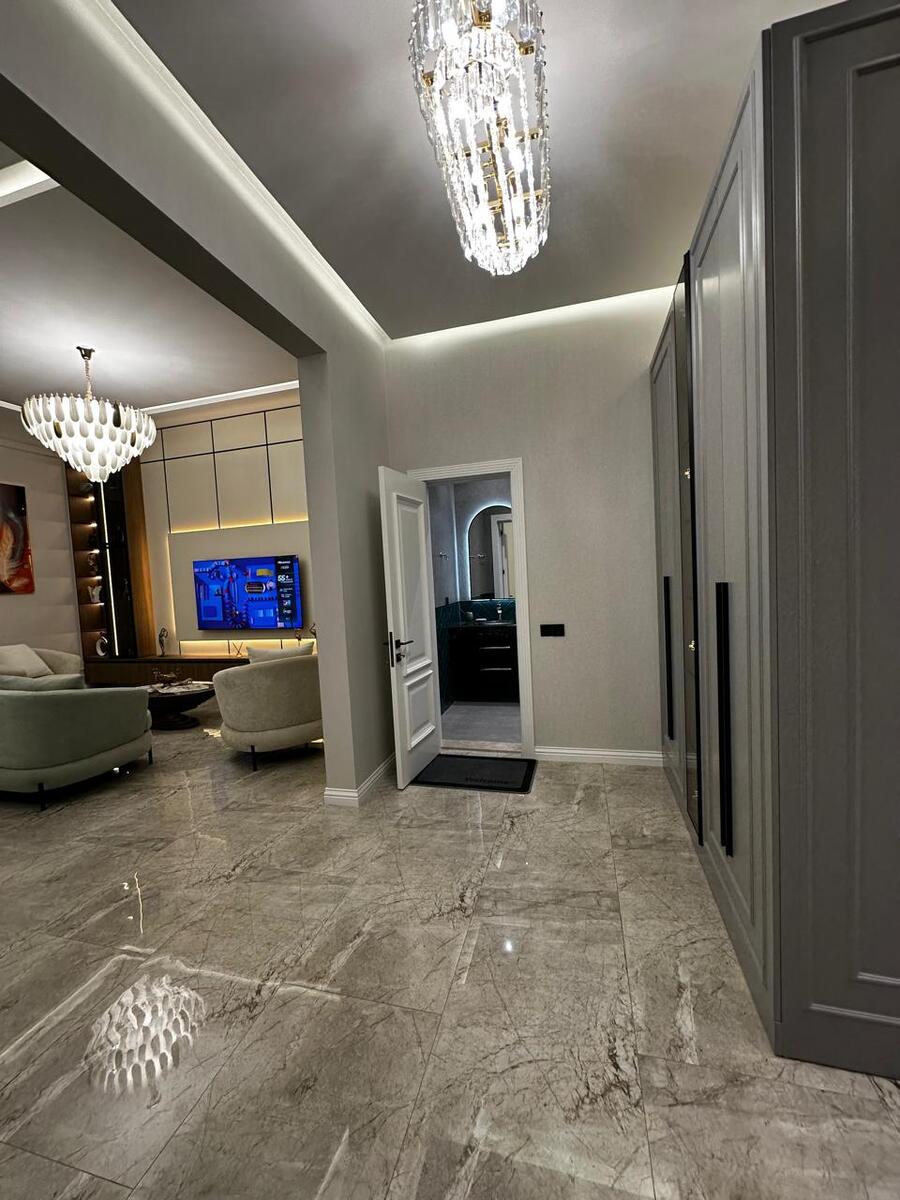 Satılır 5 otaqlı həyət evi/bağ evi 220 m² — Ev, villa, Bakı (10)