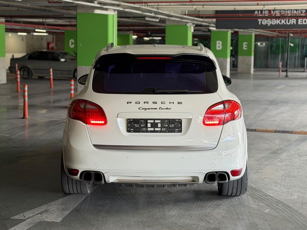 Porsche Cayenne Turbo, 4.8 L, 2010 il, 205 000 km — Avtomobillər, Bakı (10)