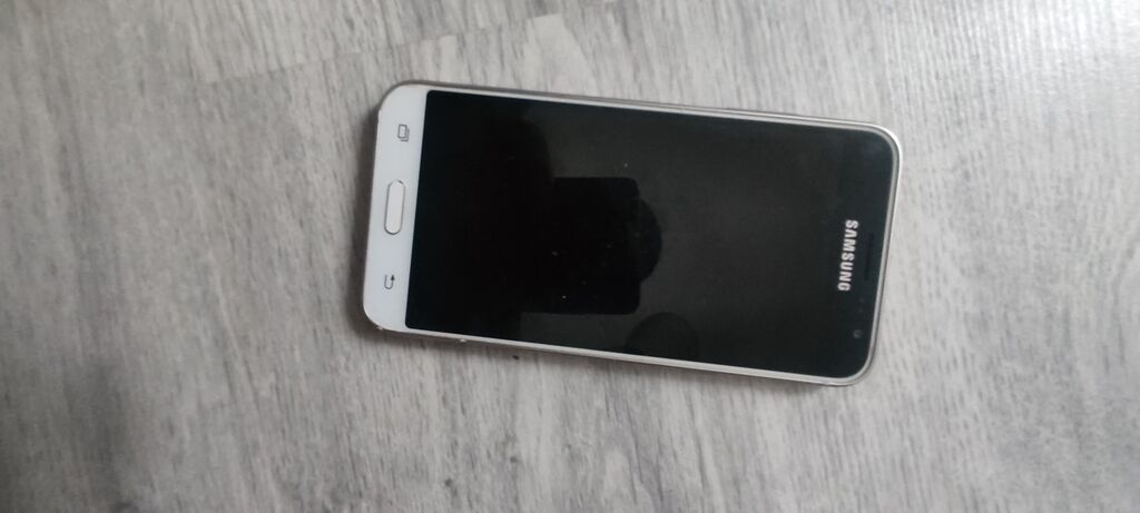 Samsung Galaxy J3 2016, 16 GB, rəng - Ağ, Qırıq, Sensor — Samsung, Digah (2)