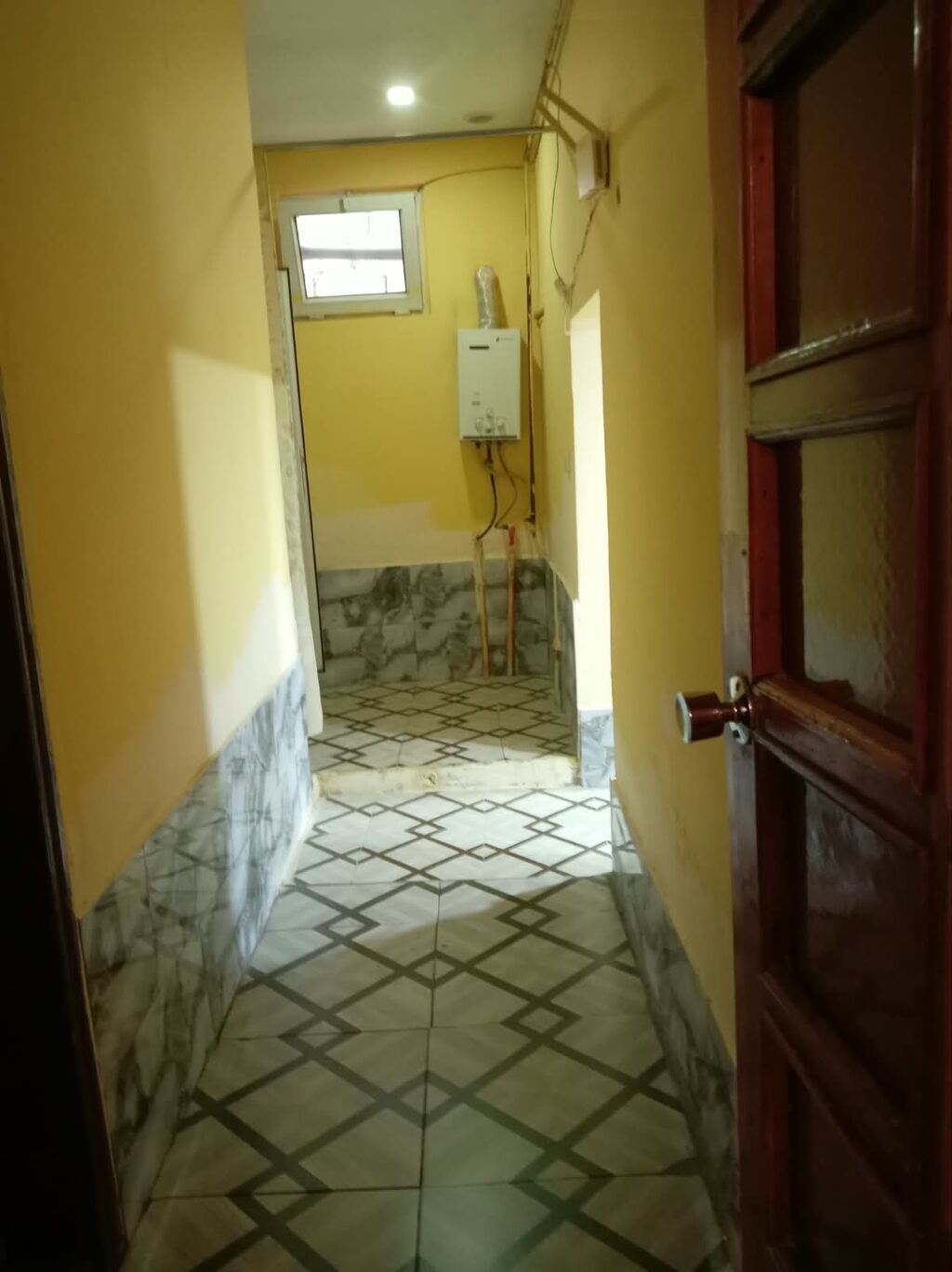 60 kv. m, 2 otaqlı, Qaz, İşıq, Su — Ev, villa, Bakı (6)