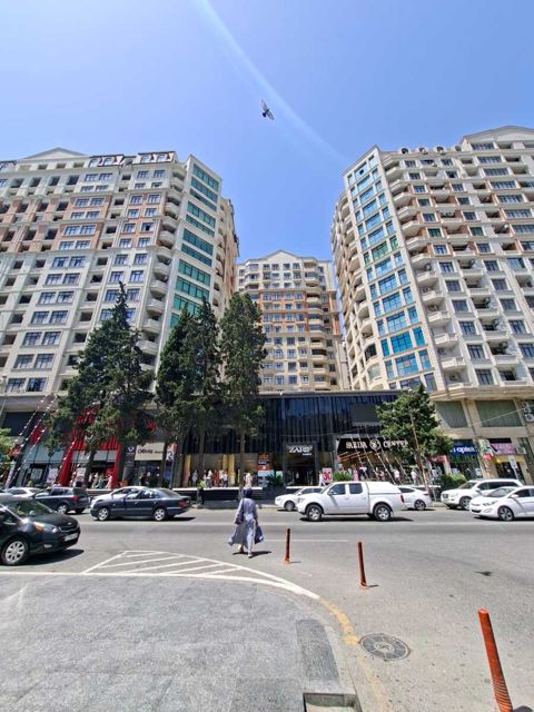 Satılır 3 otaqlı yeni tikili 136.6 m² — Bakı