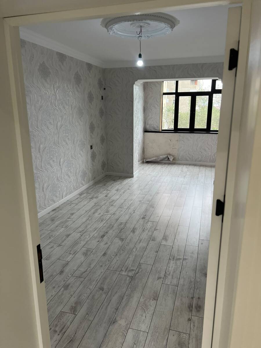 Satılır 4 otaqlı köhnə tikili 86 m² — Mənzil, Sumqayıt