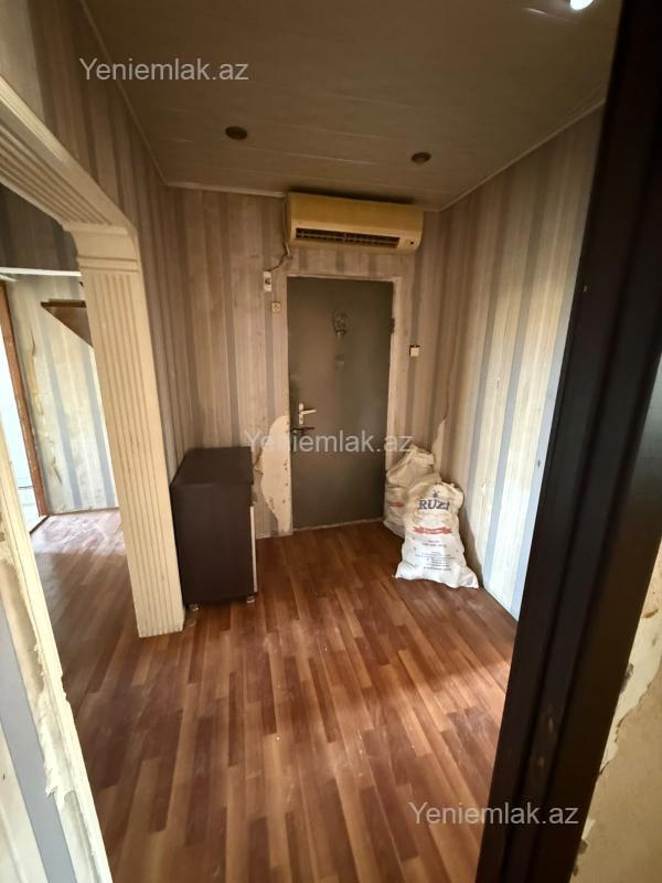Kirayə 3 otaqlı Bina evi menzil (Köhnə tikili), 70 m², 10-cu mikrorayon — Mənzil, Sumqayıt