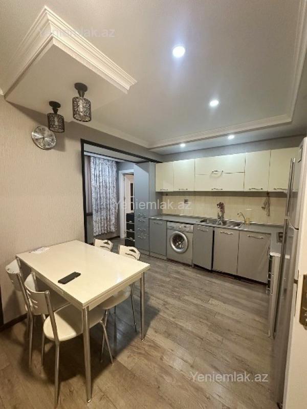 Satılır 4 otaqlı Bina evi menzil (Köhnə tikili), 120 m², Nərimanov rayonu — Mənzil, Bakı (4)