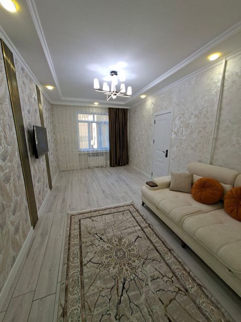 Satılır 3 otaqlı köhnə tikili 65 m² — Bakı