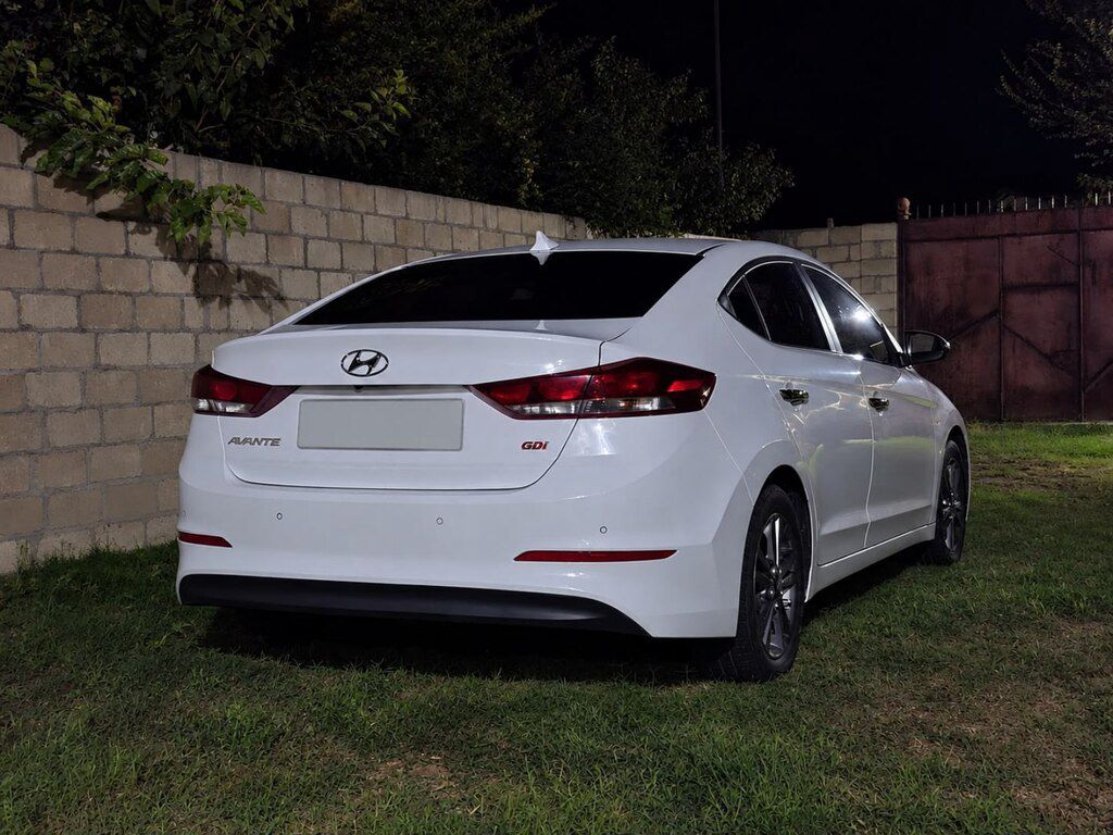 Hyundai Avante, 1.6 L, 2016 il, 196 500 km — Avtomobillər, Göyçay (5)