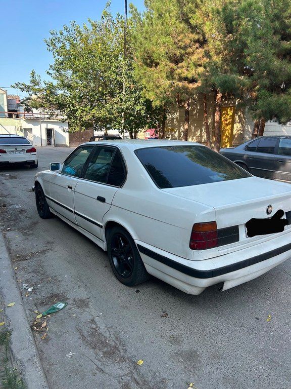 BMW 520, 2.0 L, 1990 il, 500 000 km — Avtomobillər, Bakı (3)