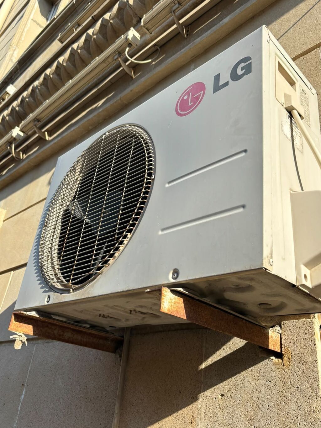 LG kondisioner – 60 kv sahə üçün - Brend: LG - Tip: Split sistem — Kondisioner və split-sistemlər, Bakı