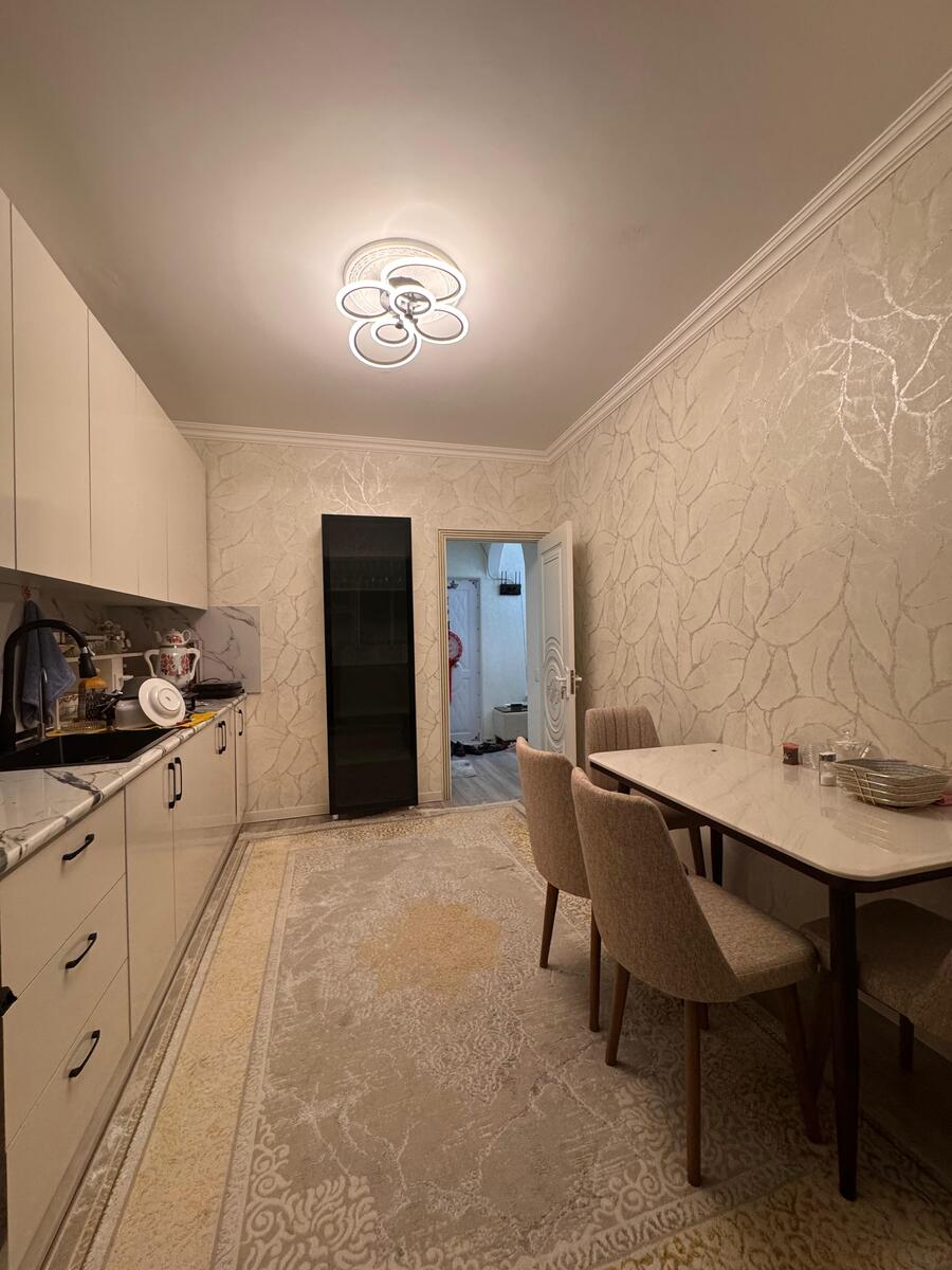 Satılır 2 otaqlı köhnə tikili 65 m² — Mənzil, Bakı (8)