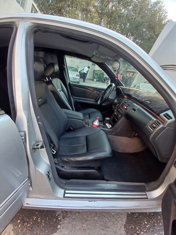 Mercedes E 320, 3.2 L, 1995 il, 642 000 km 99-KO-560 — Avtomobillər, Bakı (12)