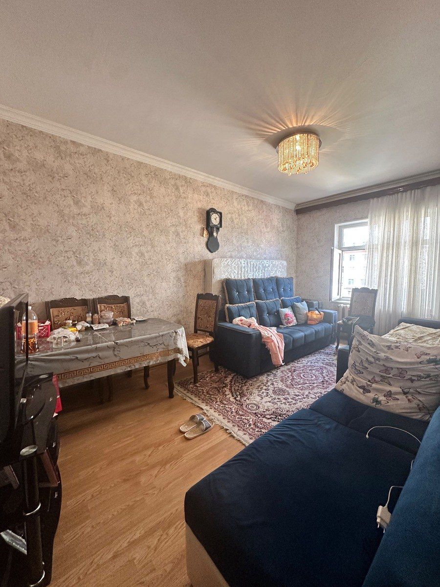 Satılır 2 otaqlı köhnə tikili 60 m² — Mənzil, Bakı (2)
