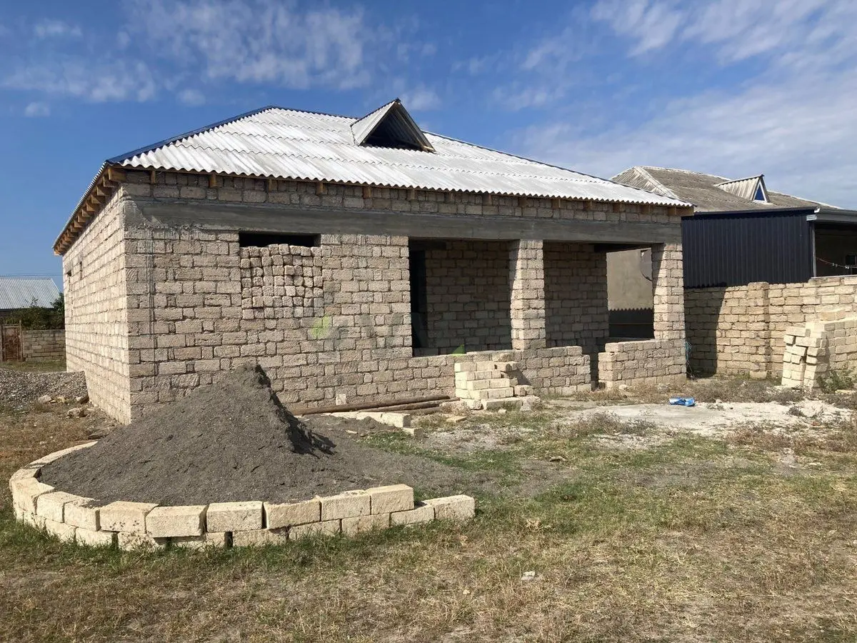 4 otaqlı Yarım tikili Satılır, Xaçmaz — Xaçmaz