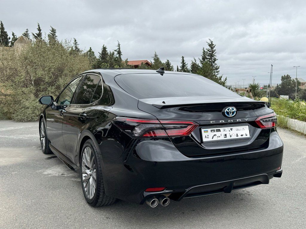 Toyota Camry, 2.5 L, 1.6 kWh, 2022 il, 55 300 km — Avtomobillər, Bakı (3)