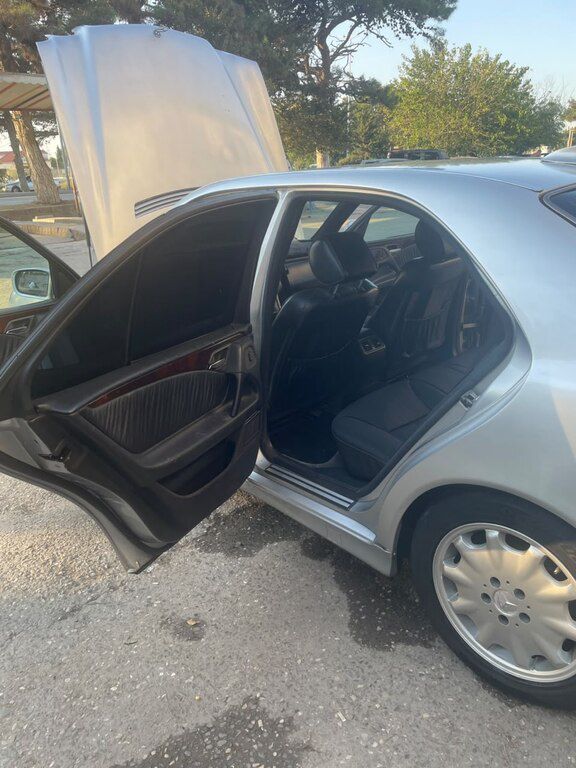Mercedes E 320, 3.2 L, 1995 il, 642 000 km 99-KO-560 — Avtomobillər, Bakı (9)