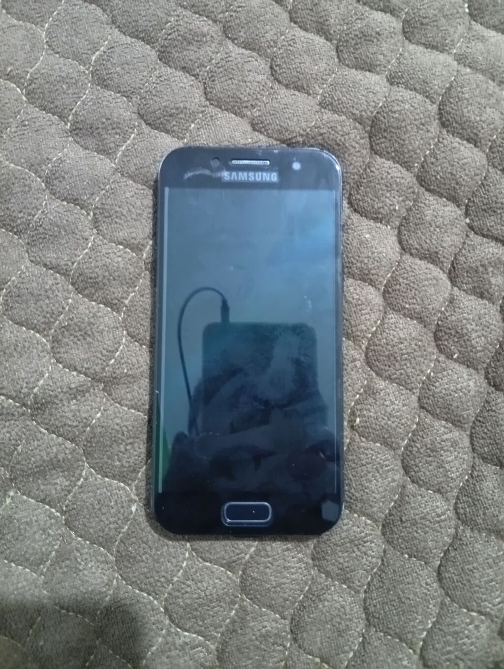Samsung Galaxy A3 2017, 16 GB, rəng - Qara, Düyməli, Barmaq izi — Samsung, Sumqayıt (2)