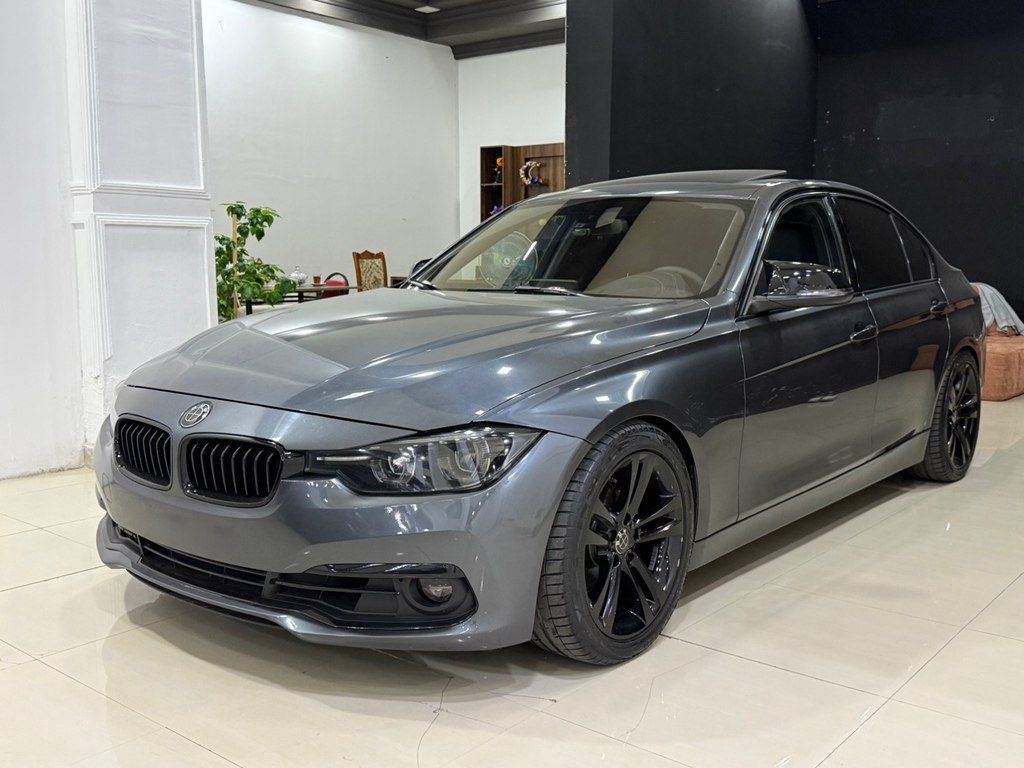BMW 330, 2.0 L, 2018 il, 110 000 km — Avtomobillər, Bakı (2)