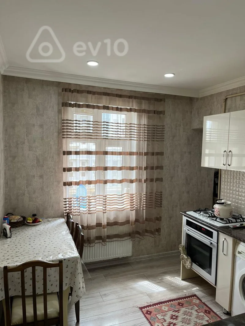 4 otaqlı mənzil, 110 m², Nizami rayonu, Nazlı sarayın yanı — Mənzil, Bakı (11)