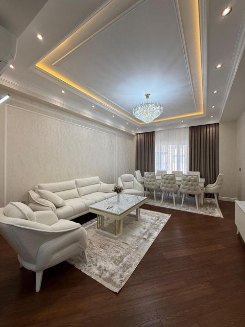 İcarəyə verilir 3 otaqlı yeni tikili 140 m² — Bakı