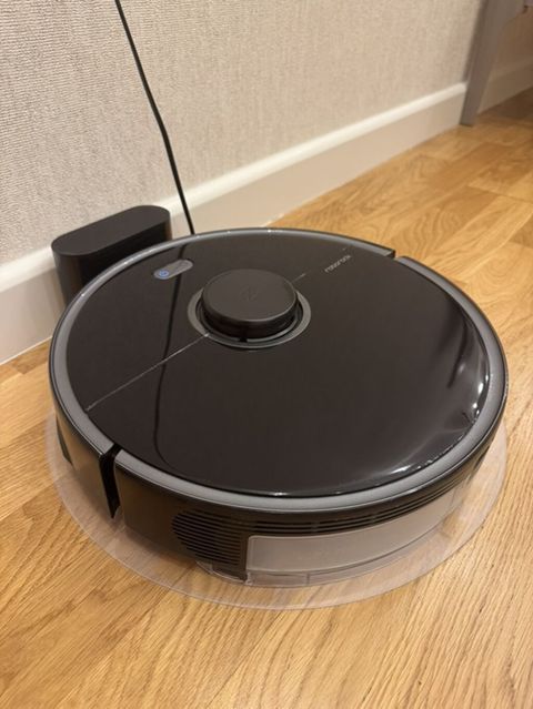 Roborock S5 max modeli Yeni kimidir, əla işləyir problemi yoxdur — Sumqayıt