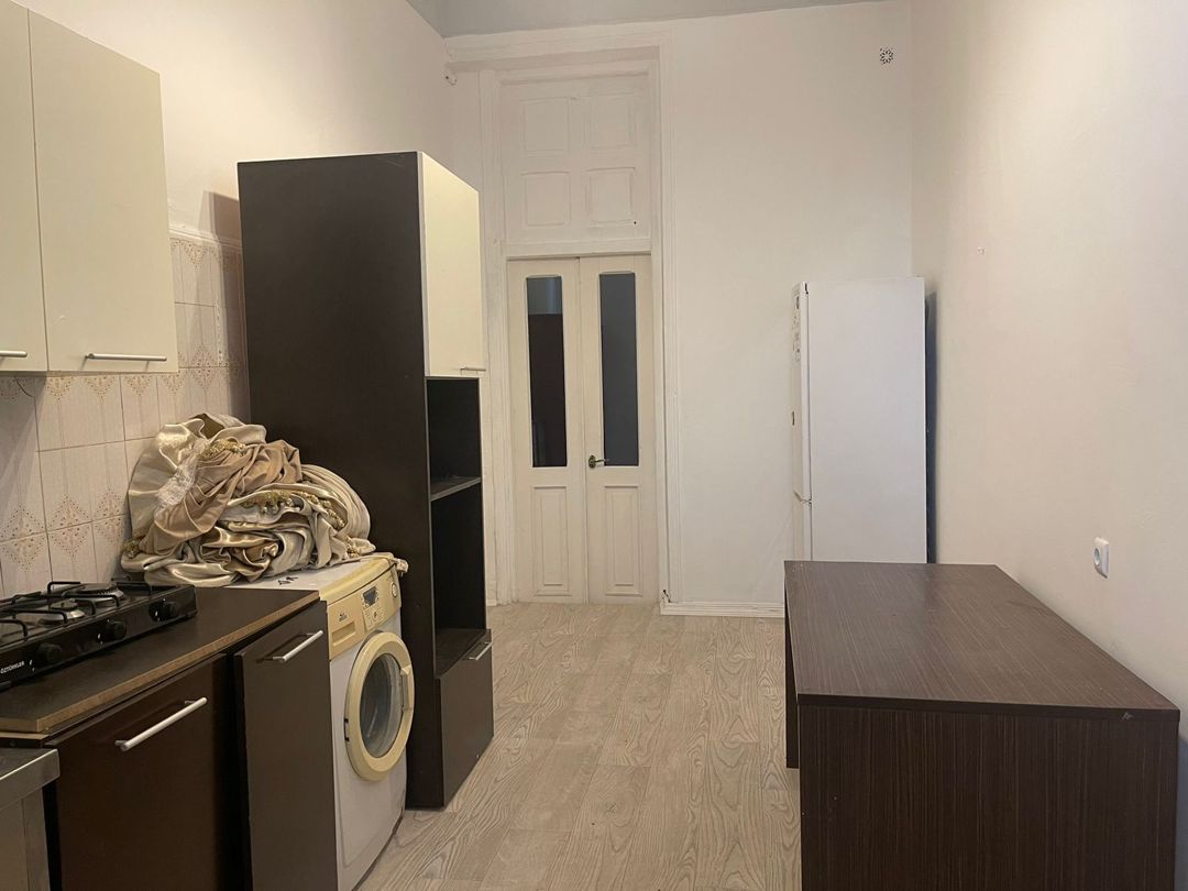 İcarəyə verilir 1 otaqlı köhnə tikili 46 m² — Mənzil, Bakı (4)