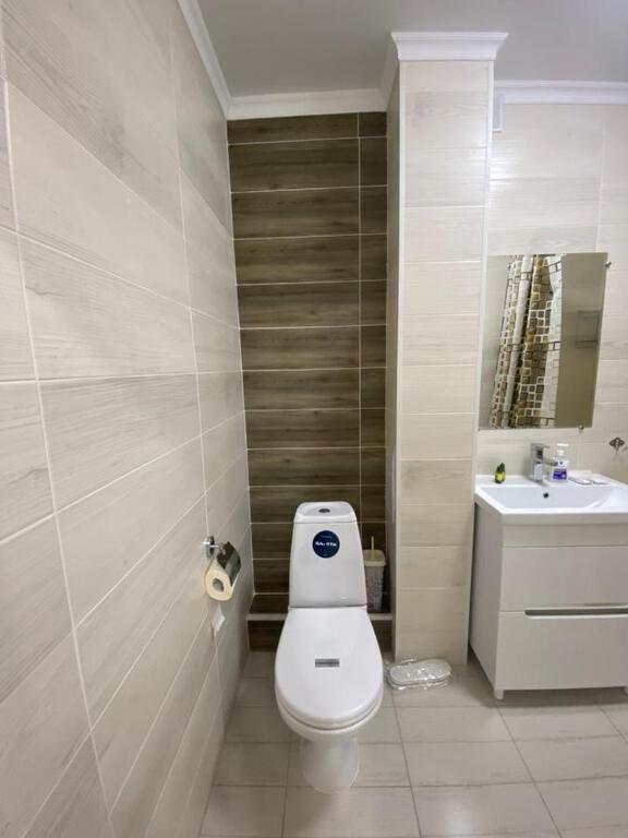 İcarəyə verilir 2 otaqlı yeni tikili 70 m² — Mənzil, Bakı (11)