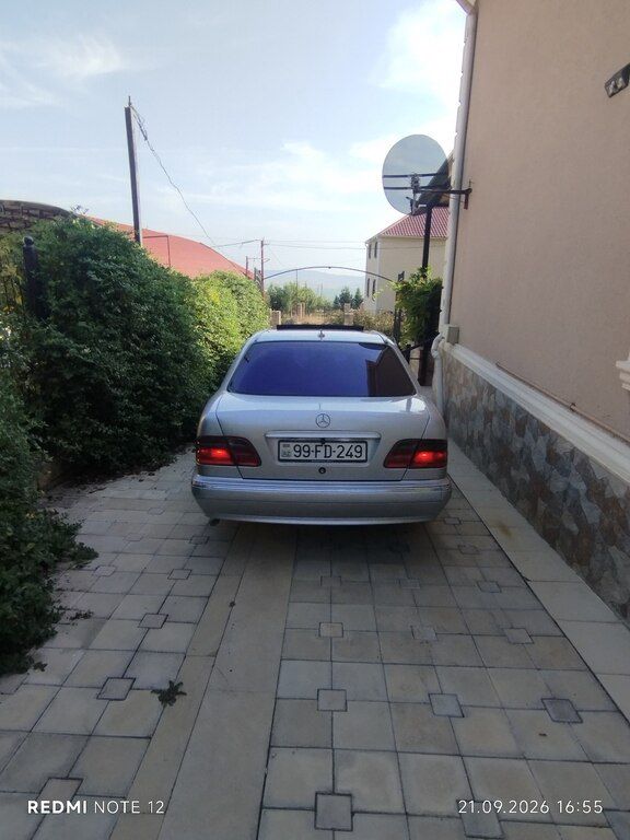 Mercedes E 220, 2.2 L, 1999 il, 348 845 km 99-FD-249 — Avtomobillər, Şamaxı (3)