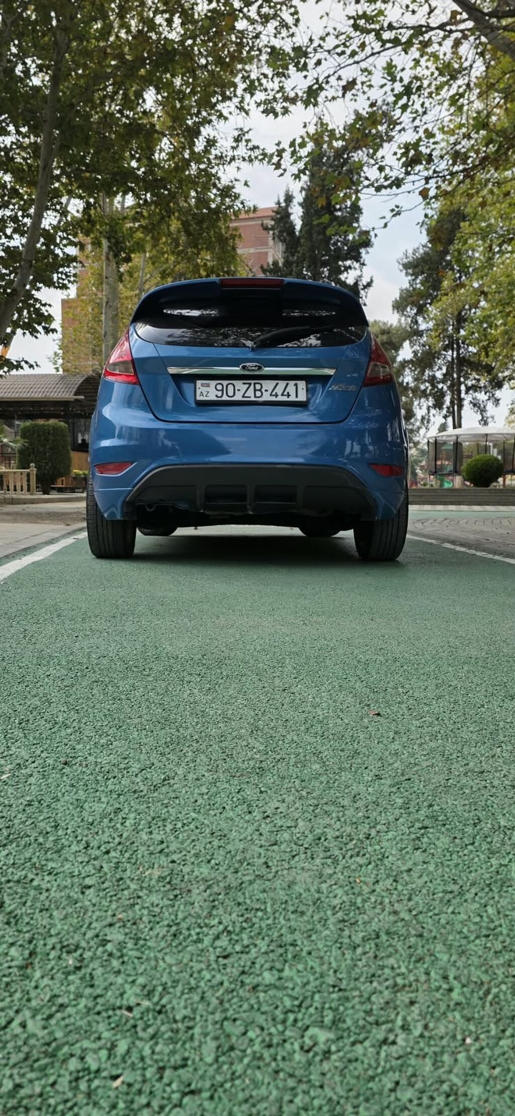 Ford Fiesta: 1.6 l Hetçbek 90-ZB-441 — Avtomobillər, Gəncə (9)