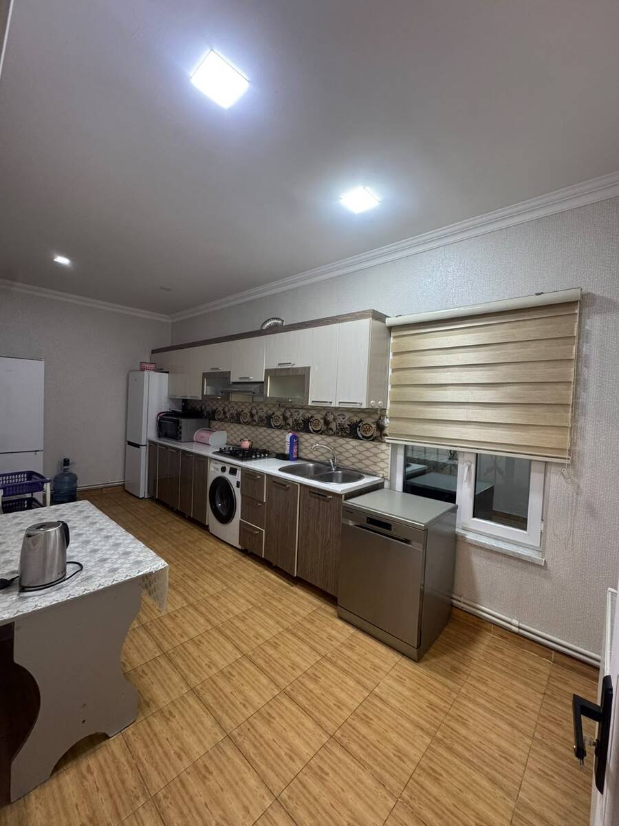 Satılır 4 otaqlı həyət evi/bağ evi 196 m² — Ev, villa, Bakı (8)