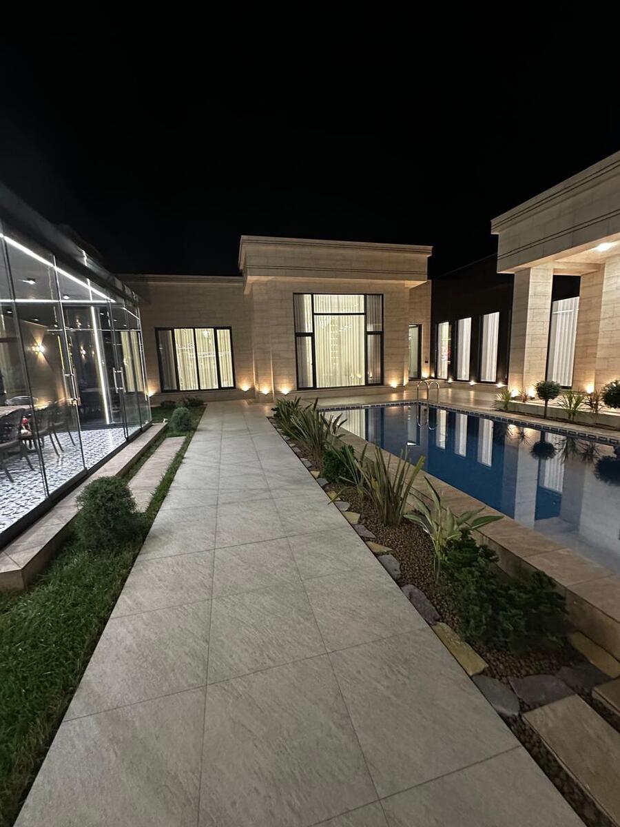 Satılır 5 otaqlı həyət evi/bağ evi 220 m² — Ev, villa, Bakı