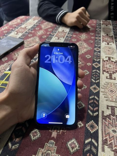 Samsung Galaxy A32, rəng - Qara, İki sim kartlı — Bərdə