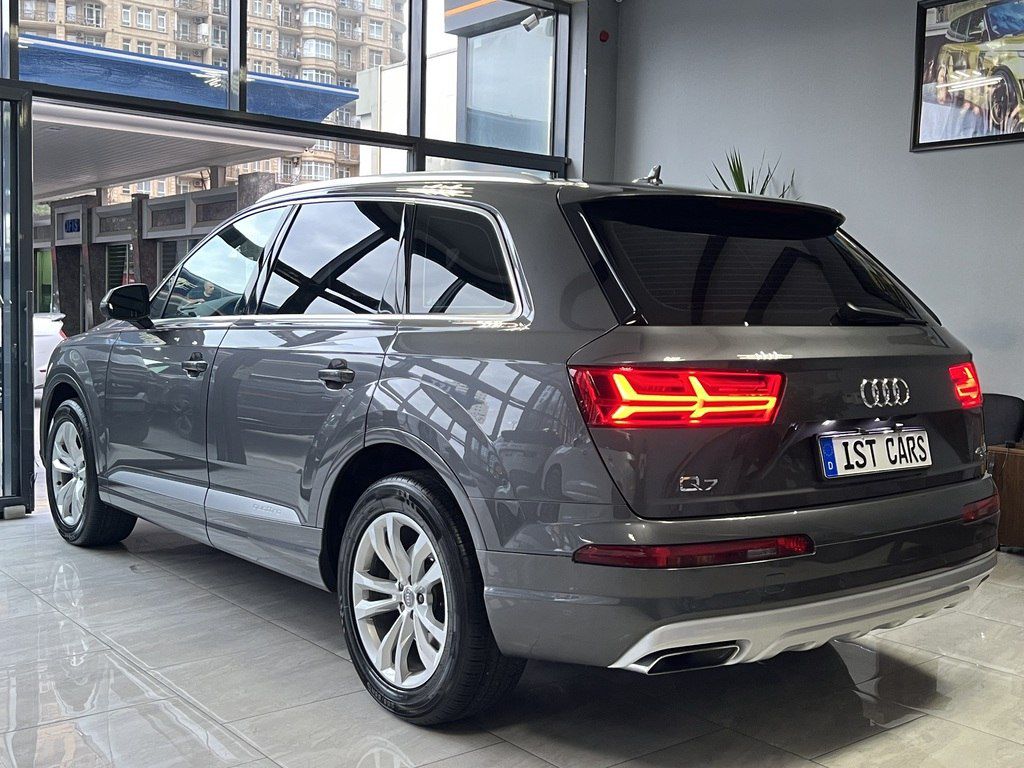 Audi Q7, 2.0 L, 2019 il, 149 000 km — Avtomobillər, Bakı (7)