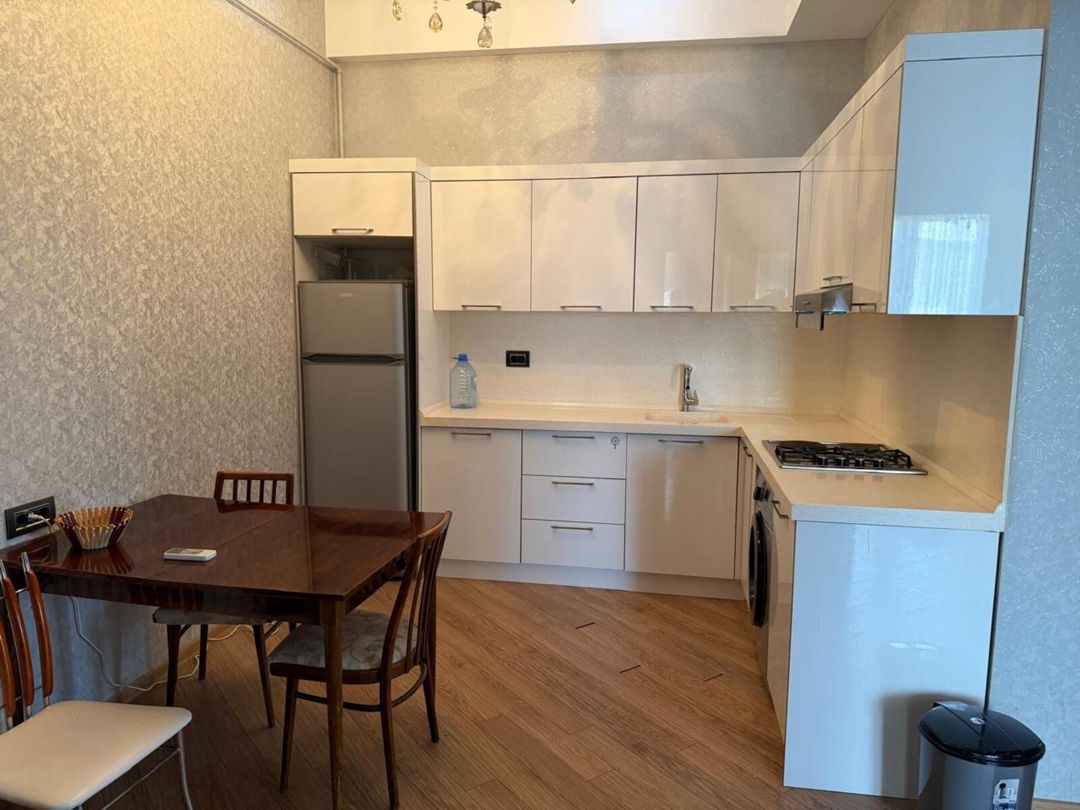 İcarəyə verilir 3 otaqlı yeni tikili 120 m² — Mənzil, Bakı (9)