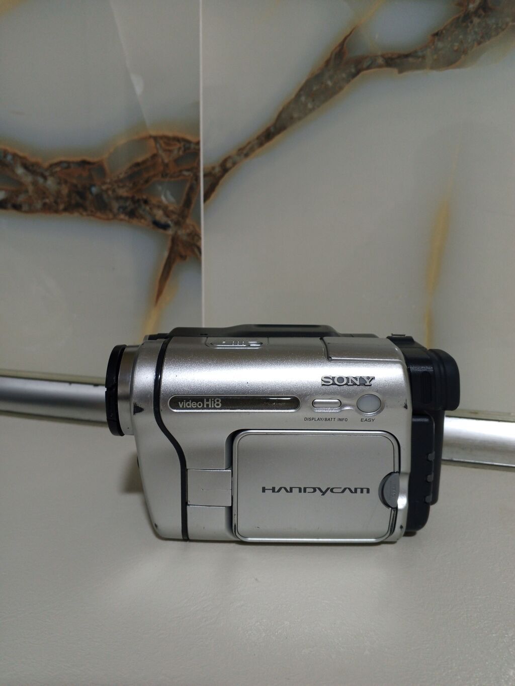 Sony Handycam Video Hi8 kamkorder - Model: Sony Handycam Video Hi8 — Video kamera, Bərdə (5)