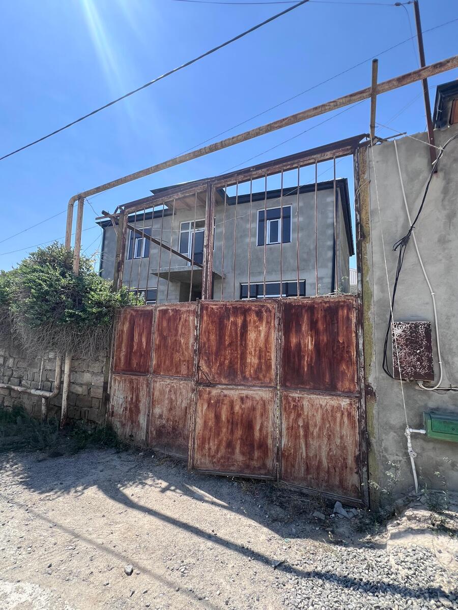 Satılır 4 otaqlı həyət evi/bağ evi 172 m² — Ev, villa, Bakı (2)